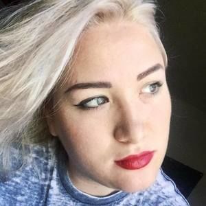 Meet your Posher, Michaela